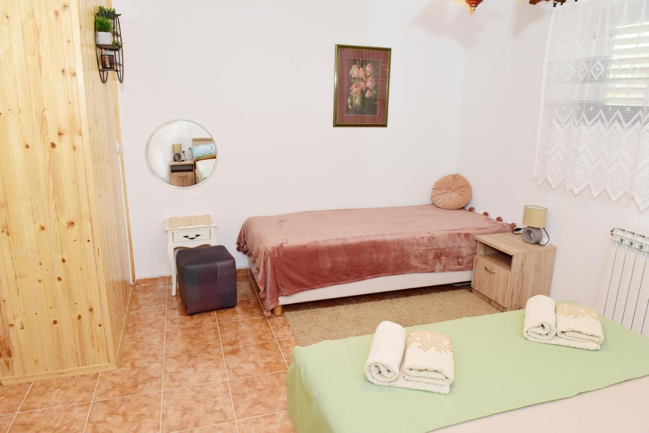 Apartman Bingo Йосипдол Екстериор снимка